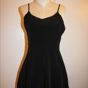 Forever 21 Fitted Black Dress